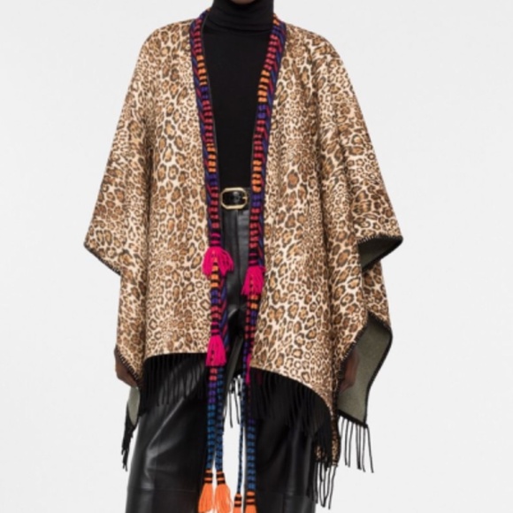 ETRO Milano wool cape / cloak - leopard print, fringe, woven edging SHOWSTOPPER - Picture 10 of 16